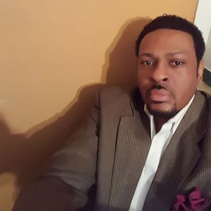 Meet your Posher, Christopher l.